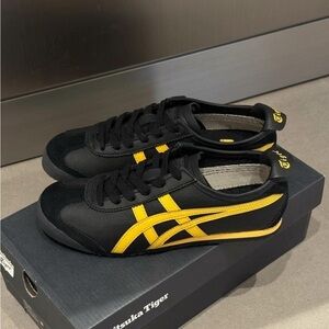 Onitsuka Tiger by Asics Mexico 66 Women’s Black/Yellow Sneakers